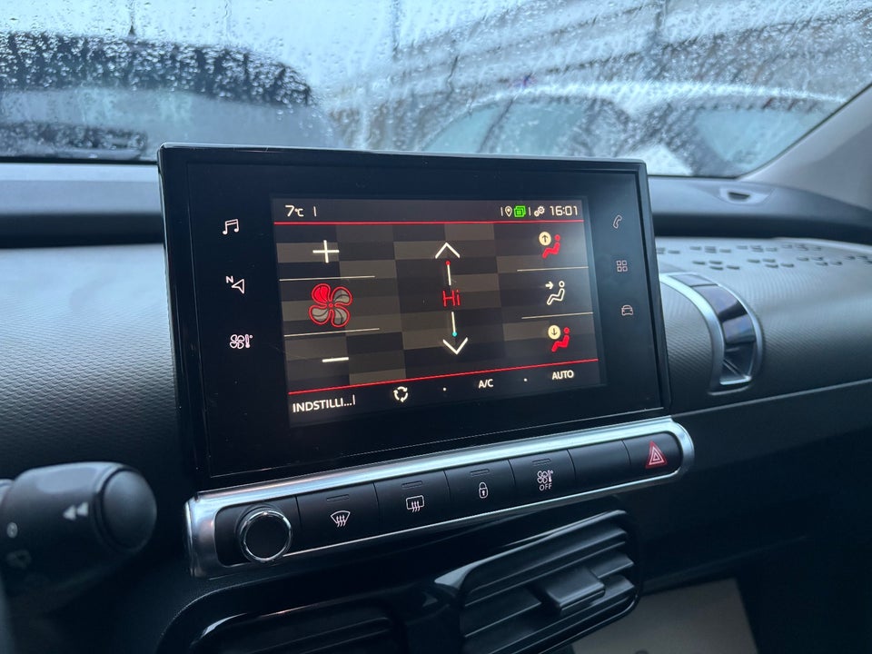 Citroën C4 Cactus 1,2 PureTech 110 SkyLine 5d