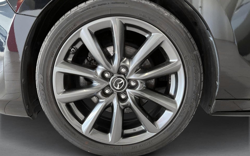 Mazda 3 2,0 e-SkyActiv-G 150 Cosmo aut. 5d