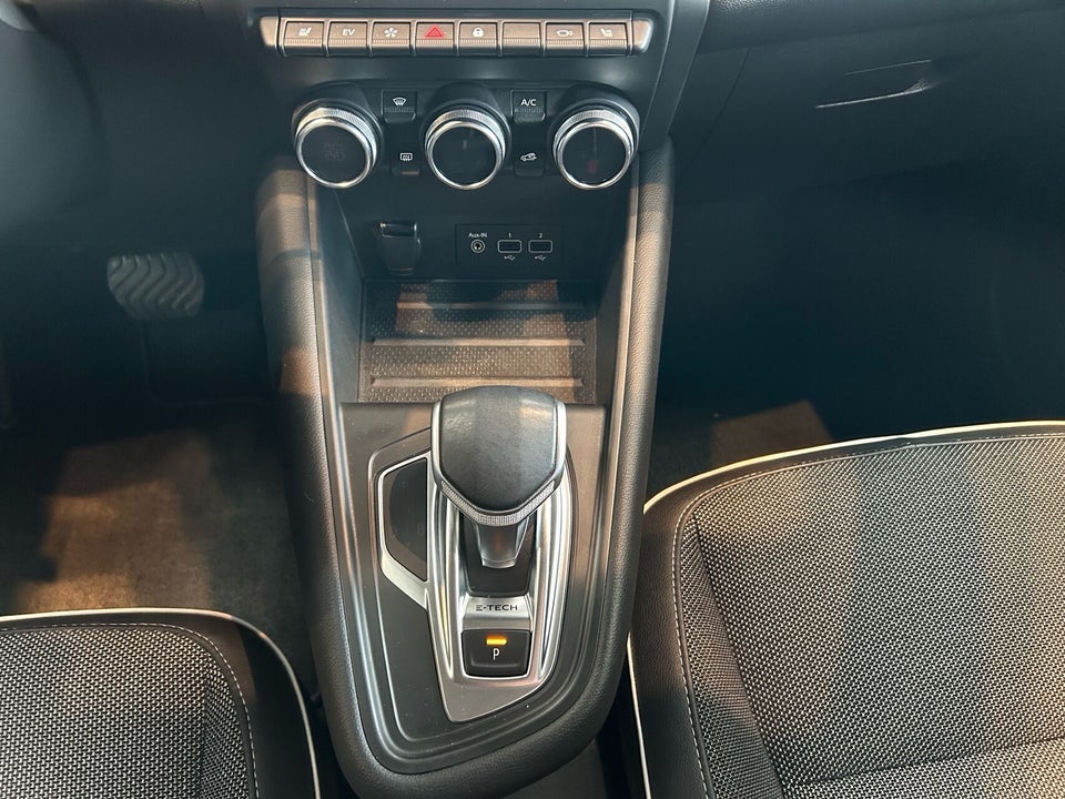 Renault Captur 1,6 E-Tech Intens 5d