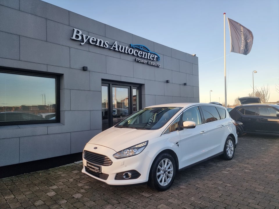 Ford S-MAX 2,0 TDCi 180 Titanium aut. 5d