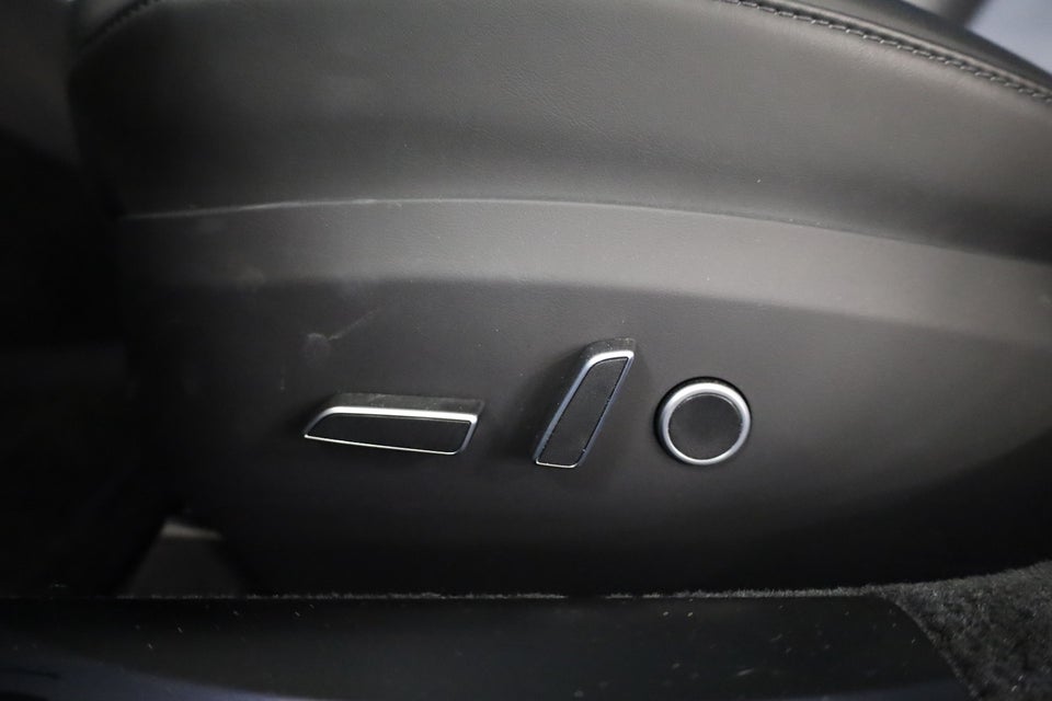 Tesla Model S Plaid AWD 5d