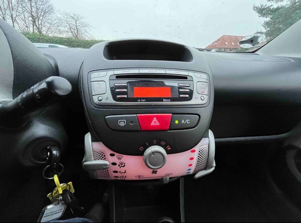 Toyota Aygo 1,0 VVT-i T2 5d