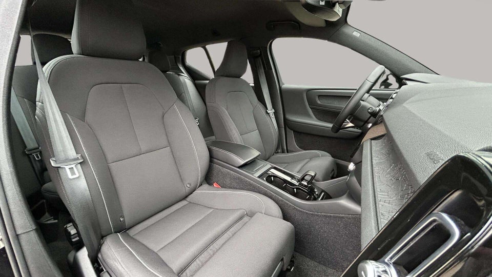 Volvo XC40 ReCharge Core 5d