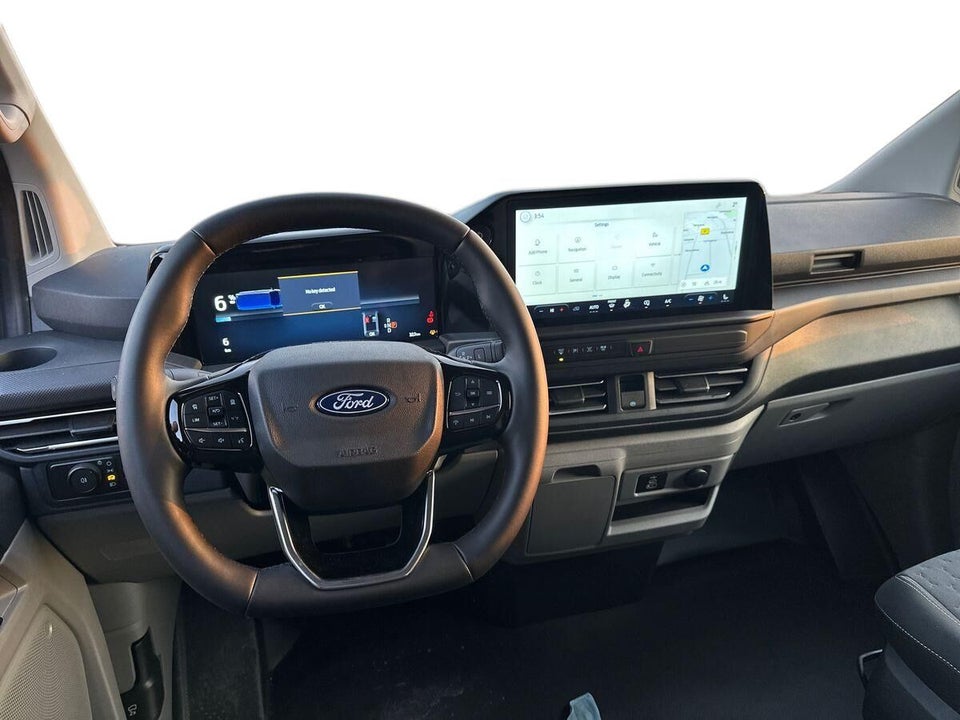 Ford E-Transit Custom 340L 64 Limited