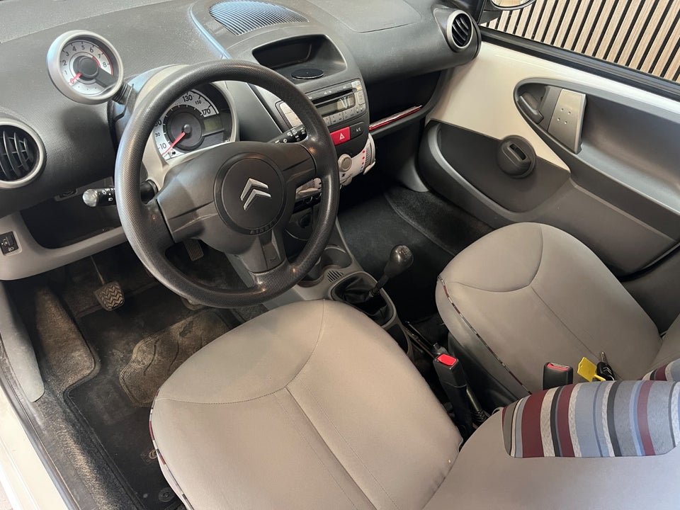 Citroën C1 1,0i Attraction 5d