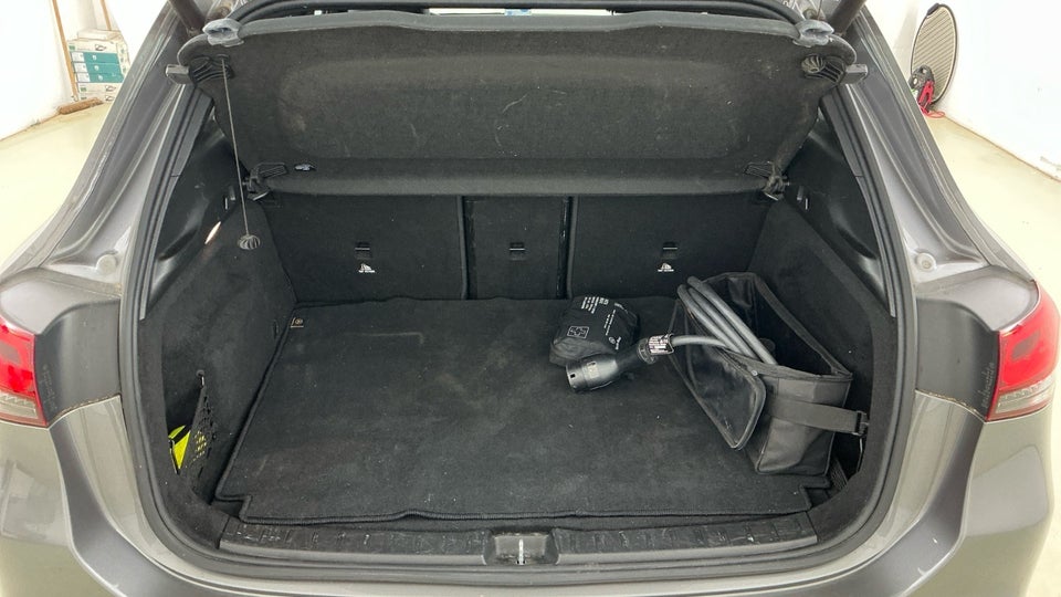 Mercedes EQA250 Progressive 5d