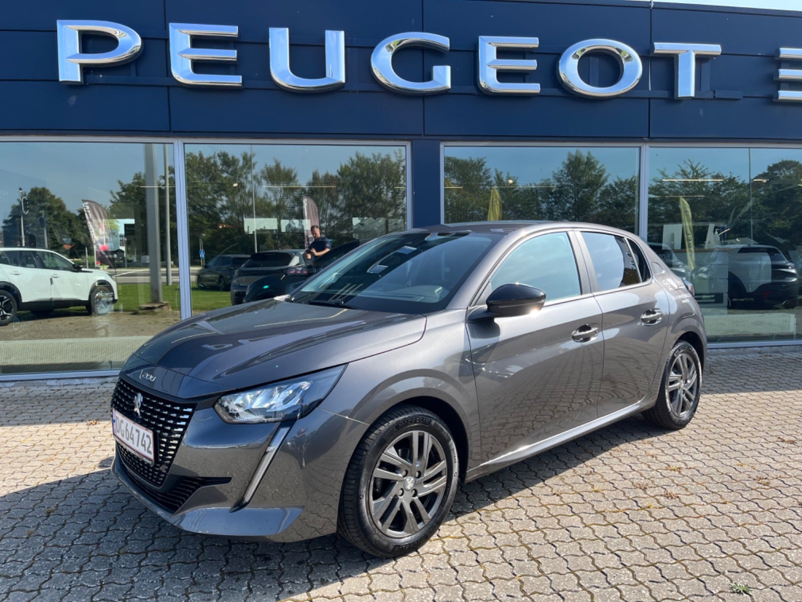 Peugeot 208 1,2 PureTech 75 Selection 5d