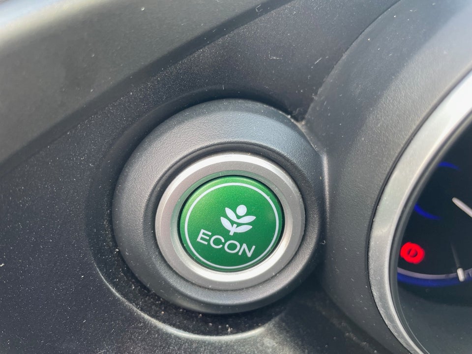 Honda Civic 1,8 i-VTEC Sport 5d