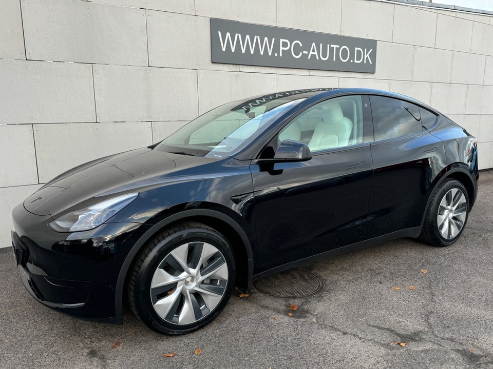 Tesla Model Y RWD 5d