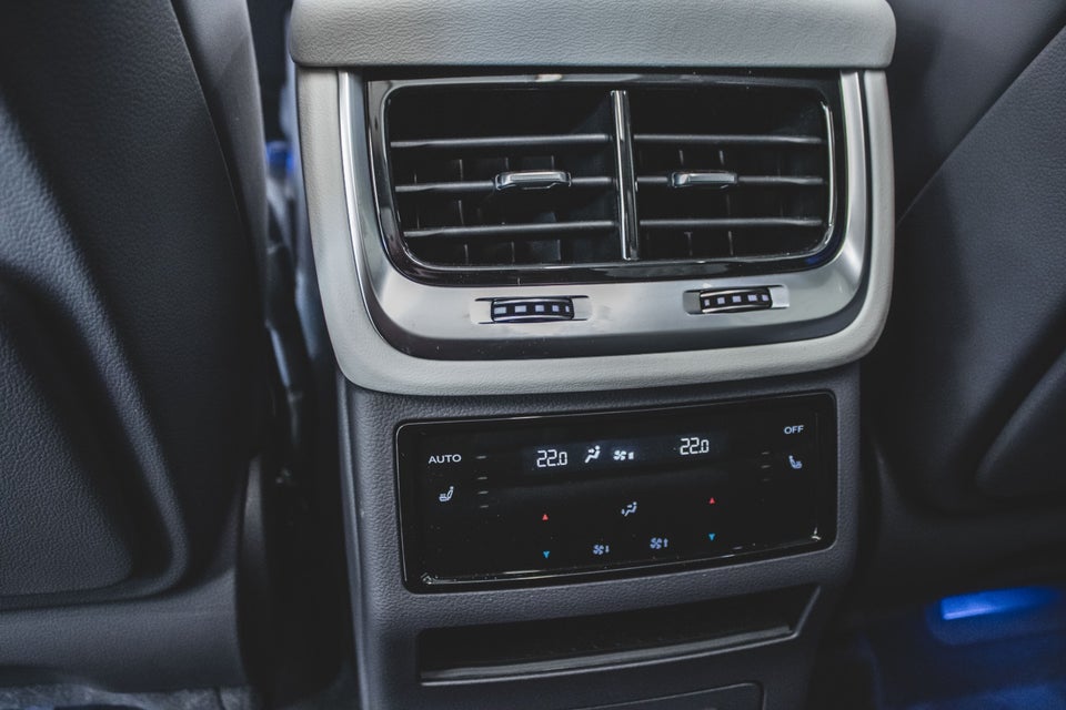 Hongqi E-HS9 99 Exclusive 5d