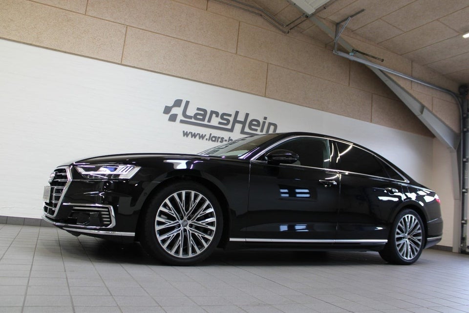 Audi A8 60 TFSi e quattro Tiptr. 4d