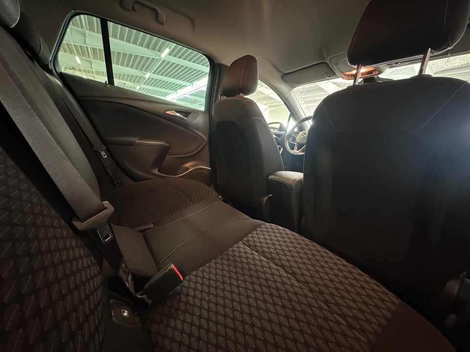 Opel Astra 1,0 T 105 Enjoy Sports Tourer 5d