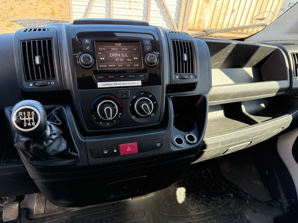 Peugeot Boxer 435 2,0 BlueHDi 163 L2H2 Premium