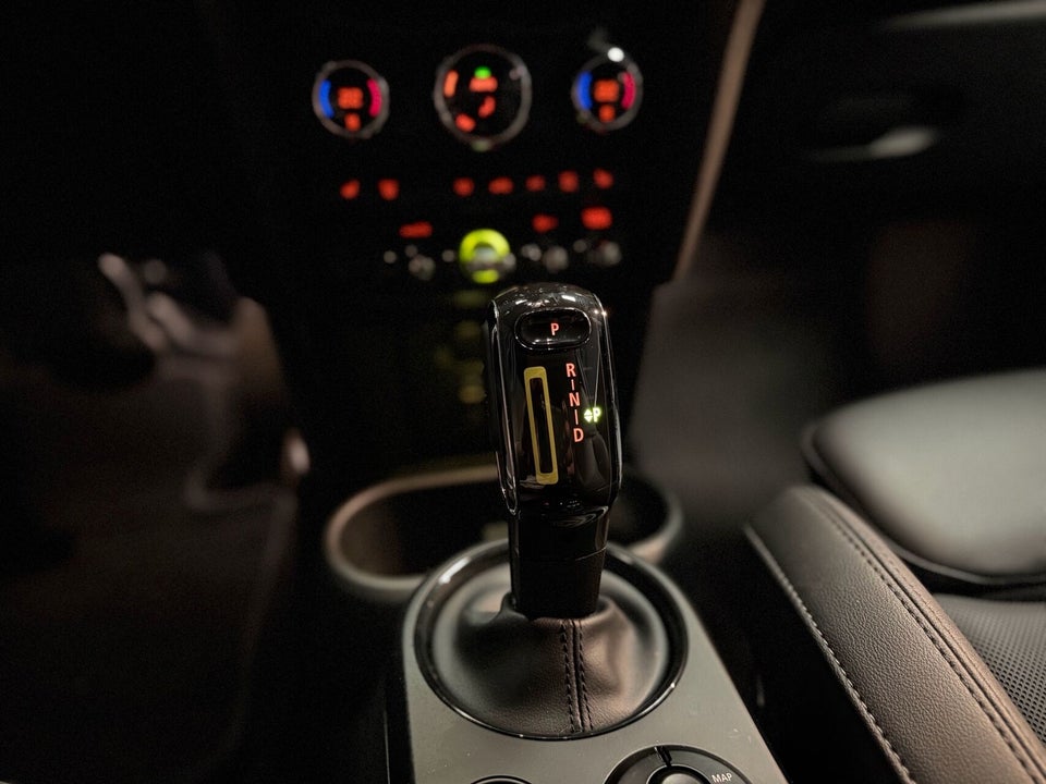 MINI Cooper SE Classic Trim 3d