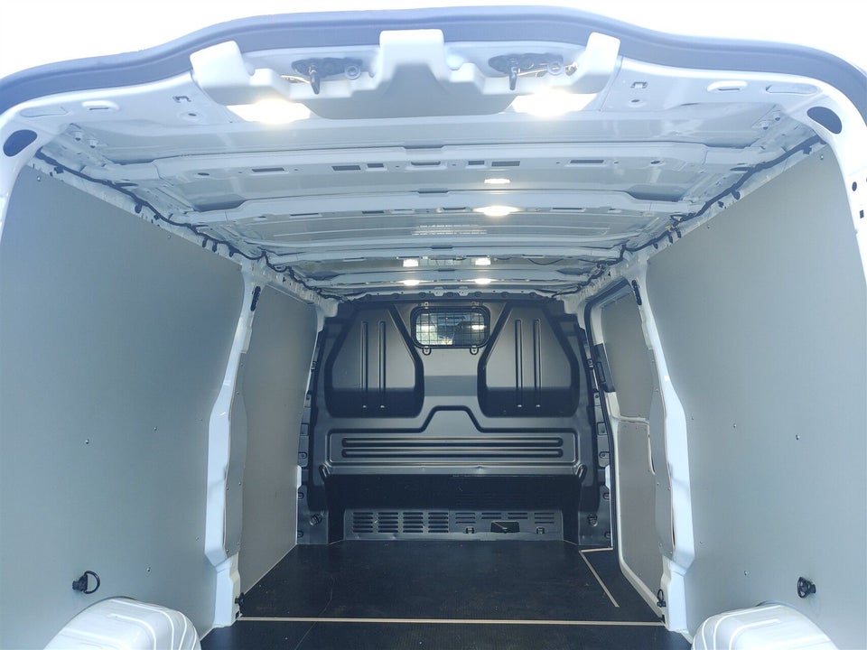 Ford Transit Custom 320L 2,0 EcoBlue Trend aut.