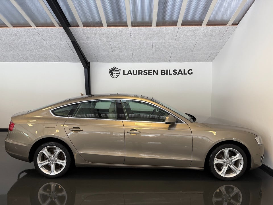 Audi A5 2,0 TDi 143 Sportback Multitr. 5d