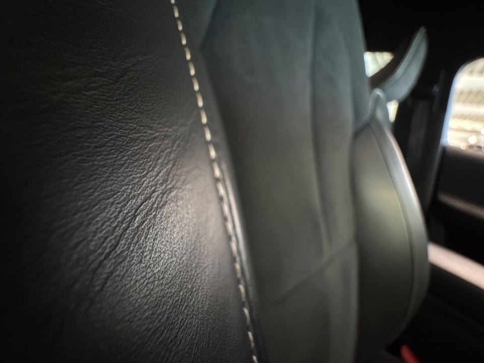 Volvo XC40 1,5 T5 ReCharge Inscription X aut. 5d