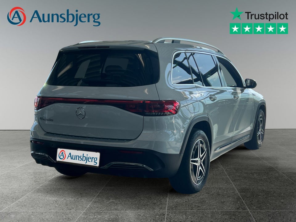 Mercedes EQB250 AMG Line 5d