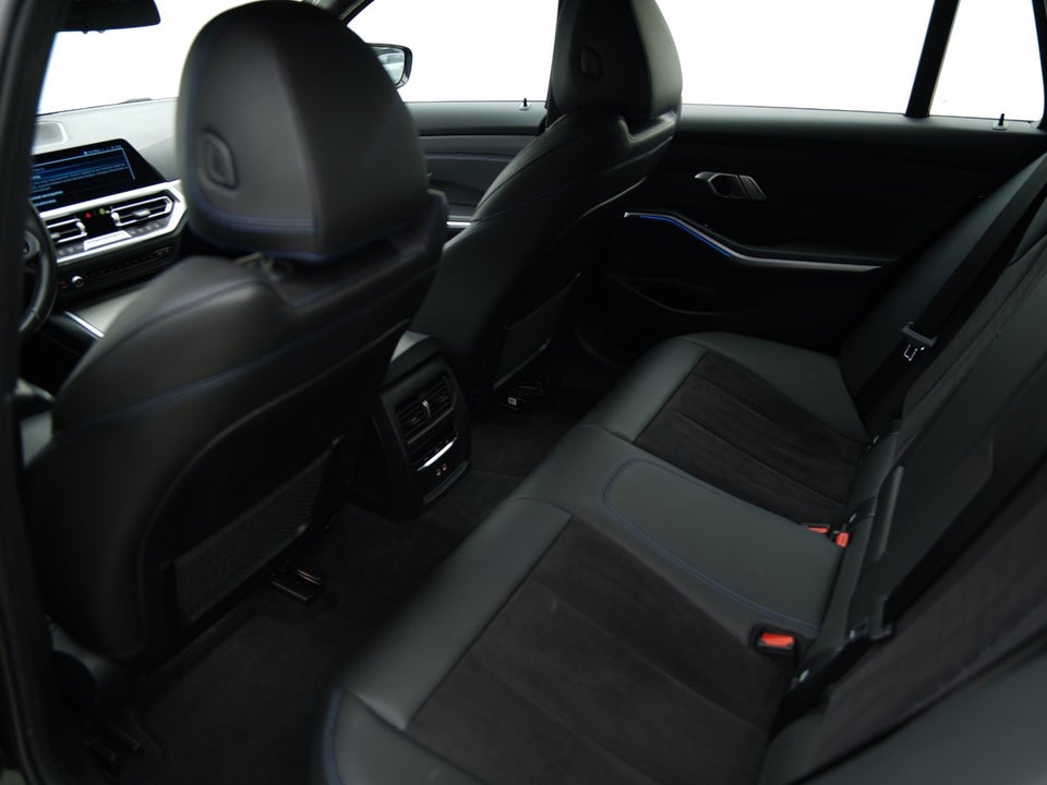 BMW 330e 2,0 Touring M-Sport aut. 5d