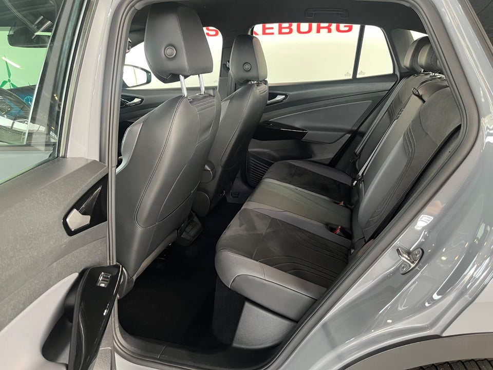 VW ID.4 77 Pro Performance 5d