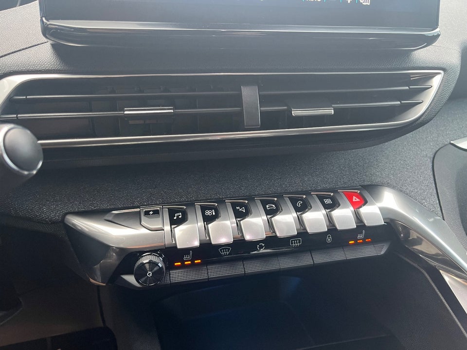 Peugeot 3008 1,6 Hybrid Allure Pack EAT8 5d