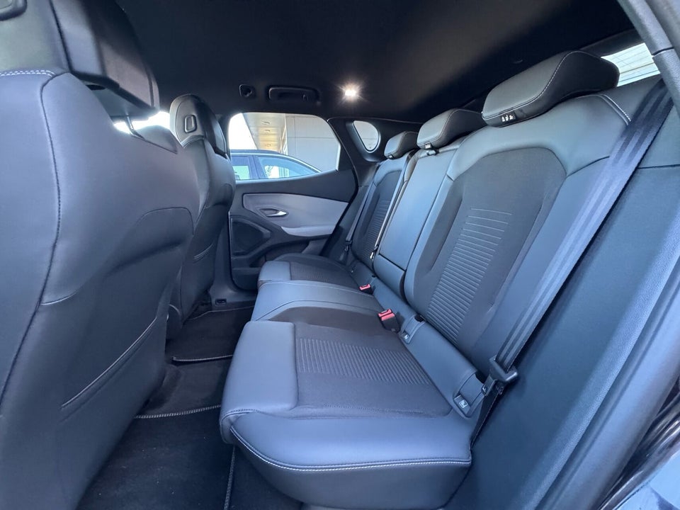 Ford Capri 77 Premium Extended Range 5d