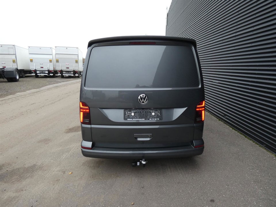 VW Transporter 2,0 TDi 150 Kassevogn DSG kort