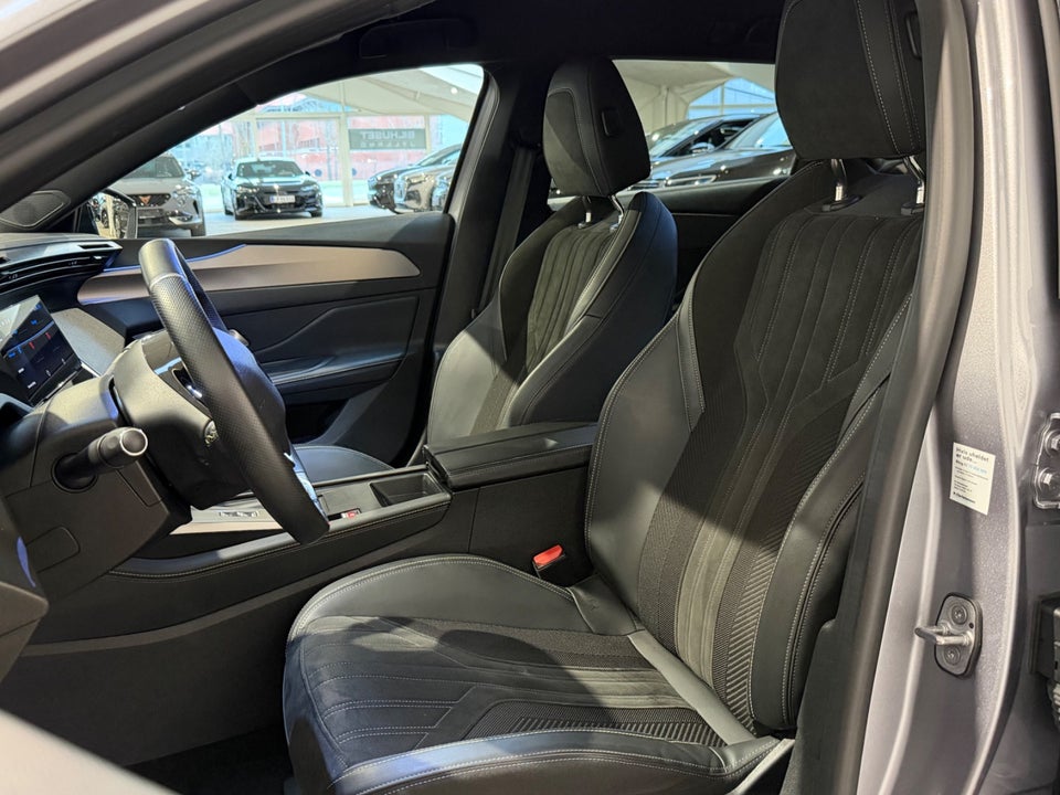 Peugeot e-308 54 GT SW 5d