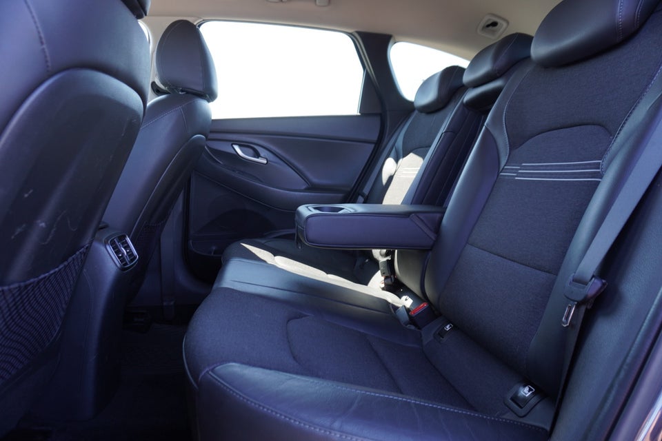 Hyundai i30 1,0 T-GDi Advanced stc. 5d