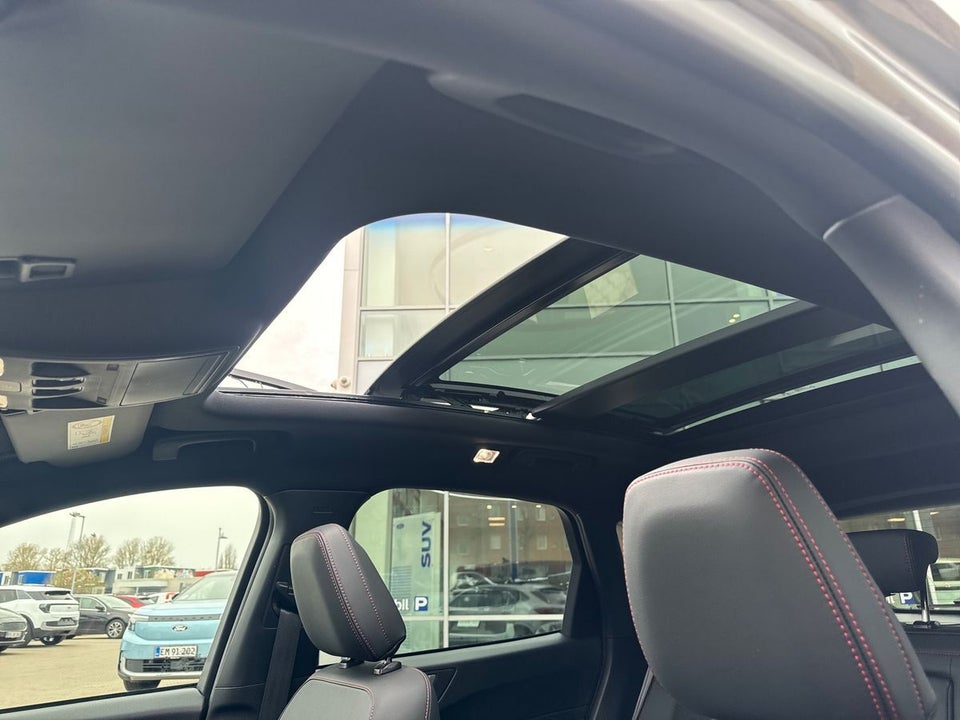 Ford Kuga 2,5 PHEV ST-Line X CVT 5d