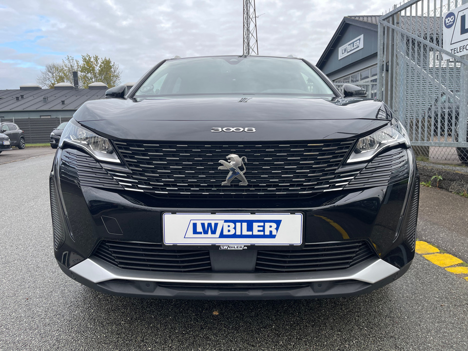 Peugeot 3008 1,6 Hybrid First Selection EAT8 5d