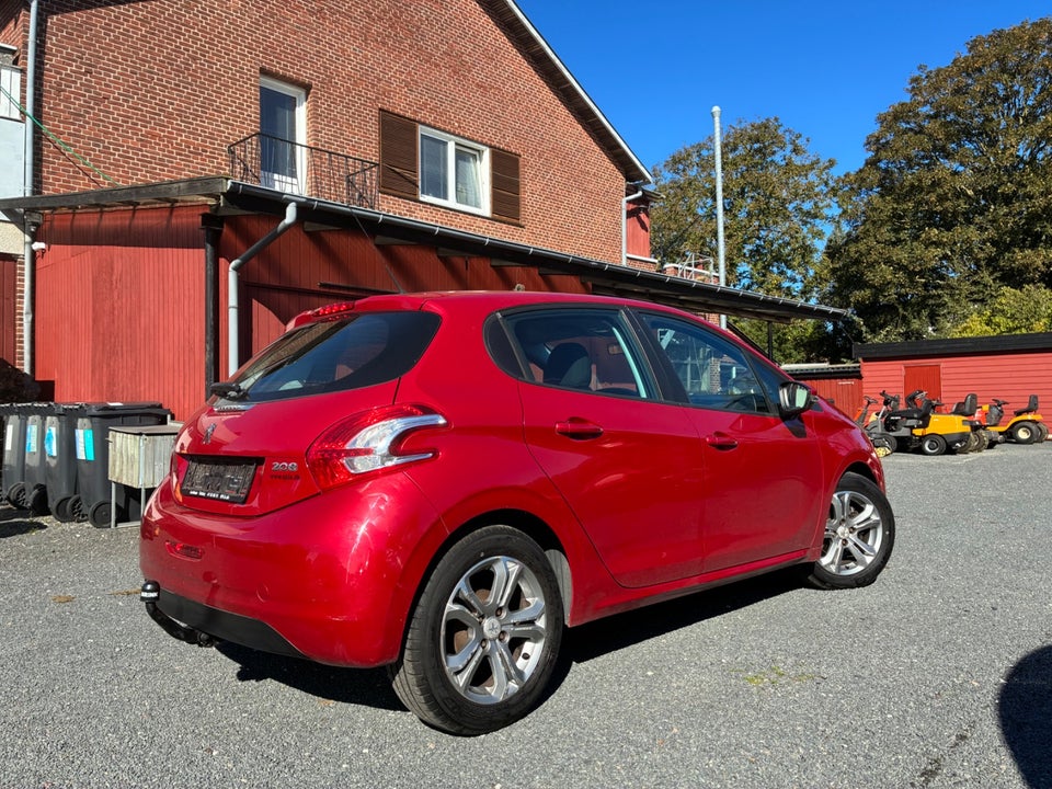 Peugeot 208 1,2 VTi 82 Active 5d