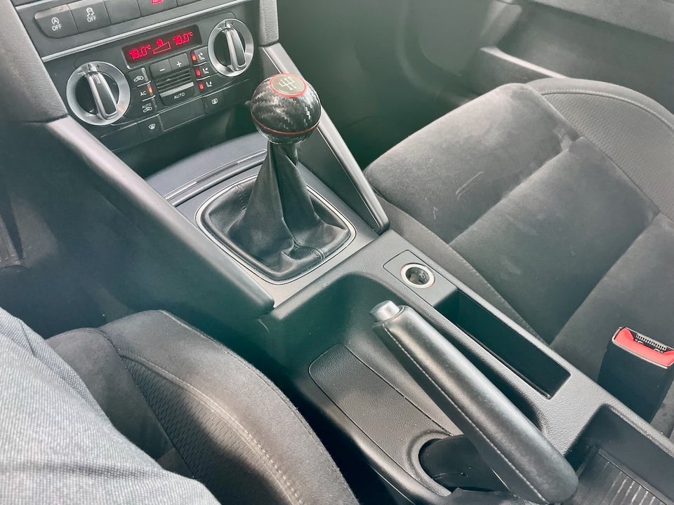 Audi A3 1,6 TDi Ambiente Sportback 5d