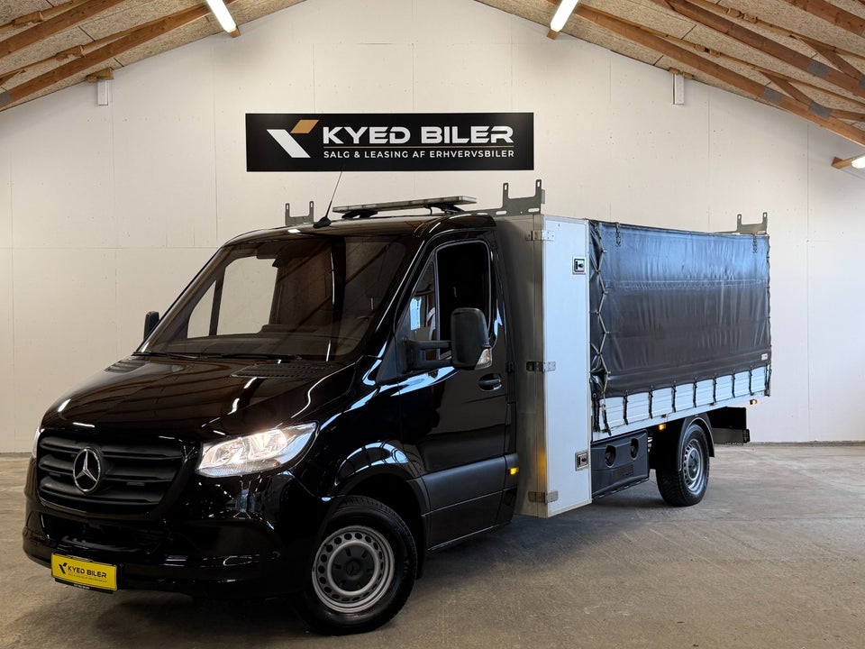 Mercedes Sprinter 319 3,0 CDi A3 Chassis aut. RWD 2d