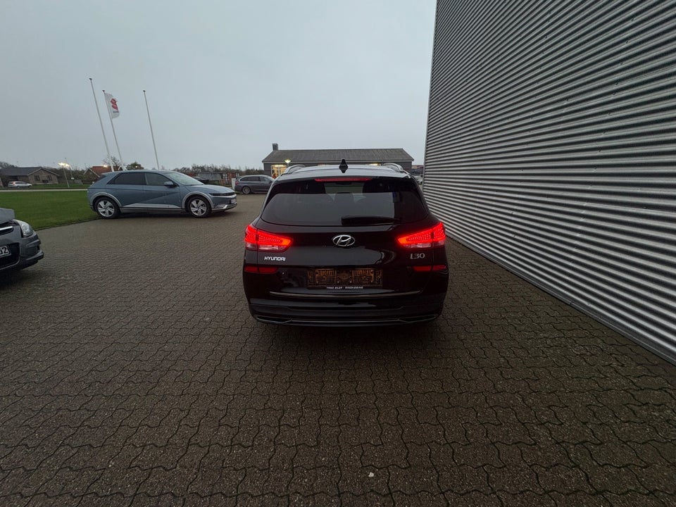 Hyundai i30 1,6 CRDi mHEV Advanced DCT 5d