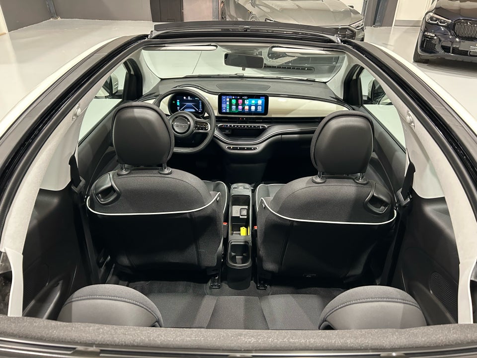 Fiat 500e 42 Icon Cabrio 2d