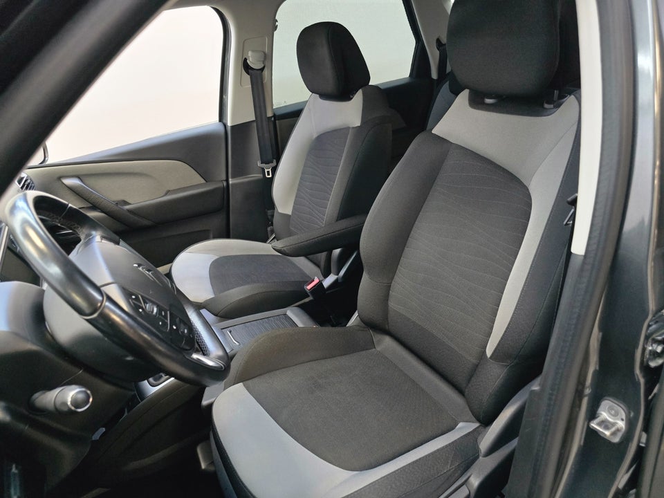 Citroën C4 Picasso 1,6 BlueHDi 120 Seduction 5d