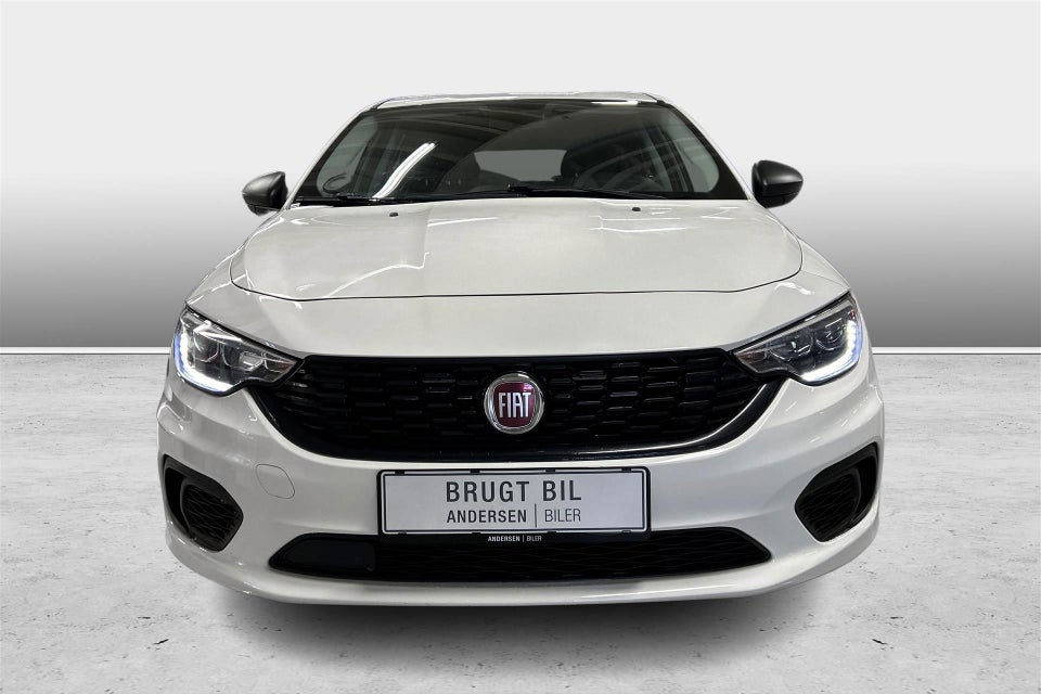 Fiat Tipo 1,4 16V Street SW 5d