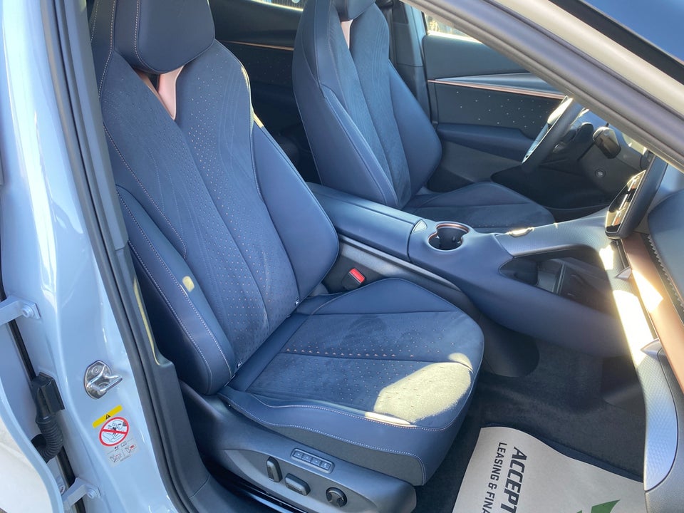 Cupra Tavascan 77 Adrenaline 5d