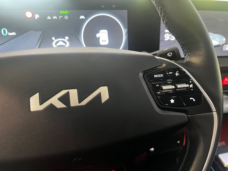 Kia EV6 77 Long Range Access 5d