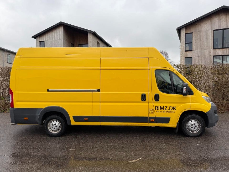 Fiat Ducato 35 Maxi 2,3 MJT 130 Kassevogn L4H3