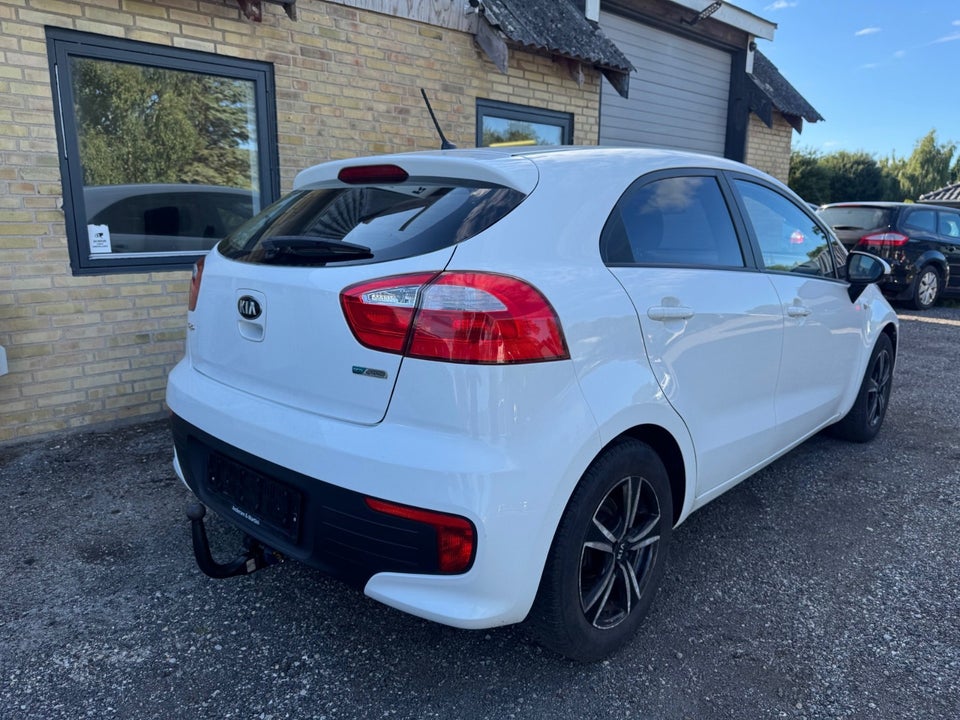 Kia Rio 1,2 CVVT 5d