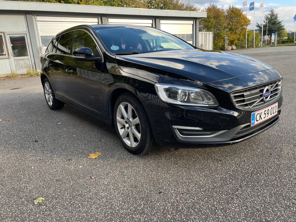 Volvo V60 2,0 D4 190 Momentum 5d