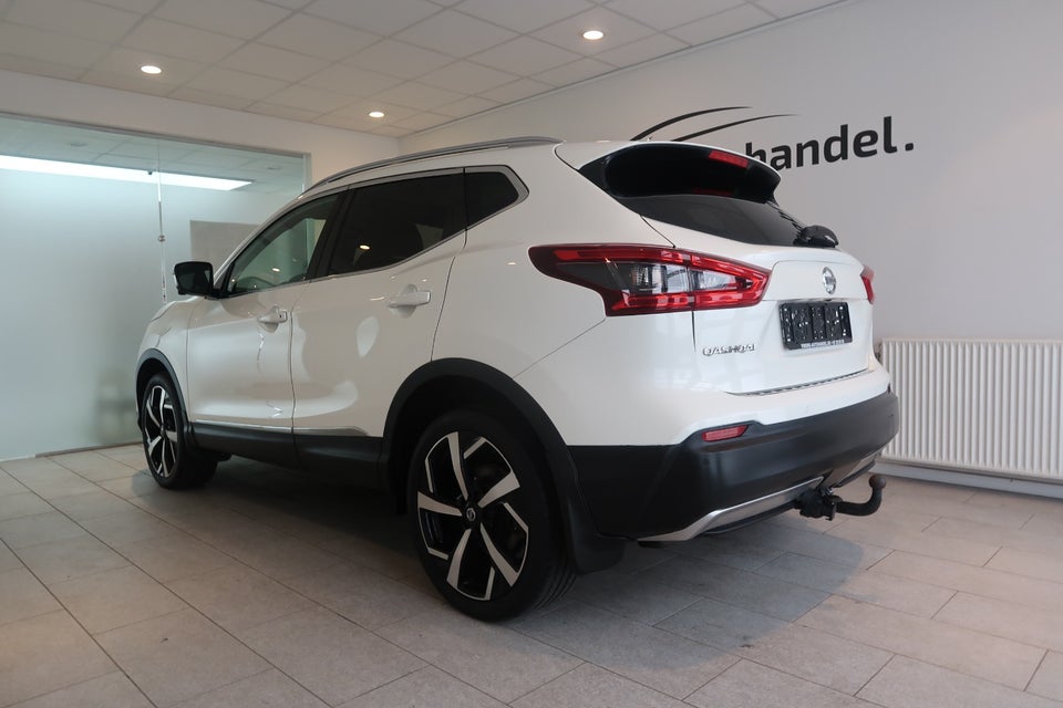 Nissan Qashqai 1,3 Dig-T 140 Tekna+ 5d