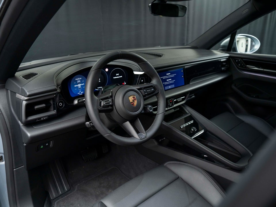 Porsche Macan 5d