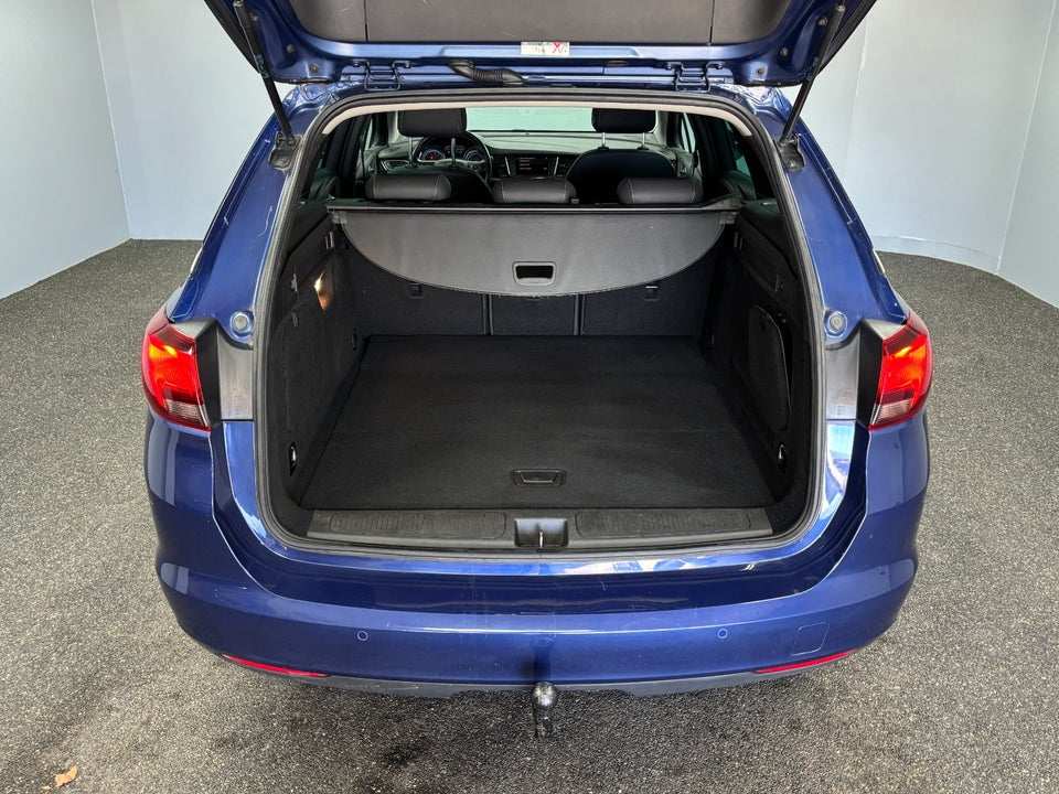 Opel Astra 1,2 T 110 Elegance Sports Tourer 5d