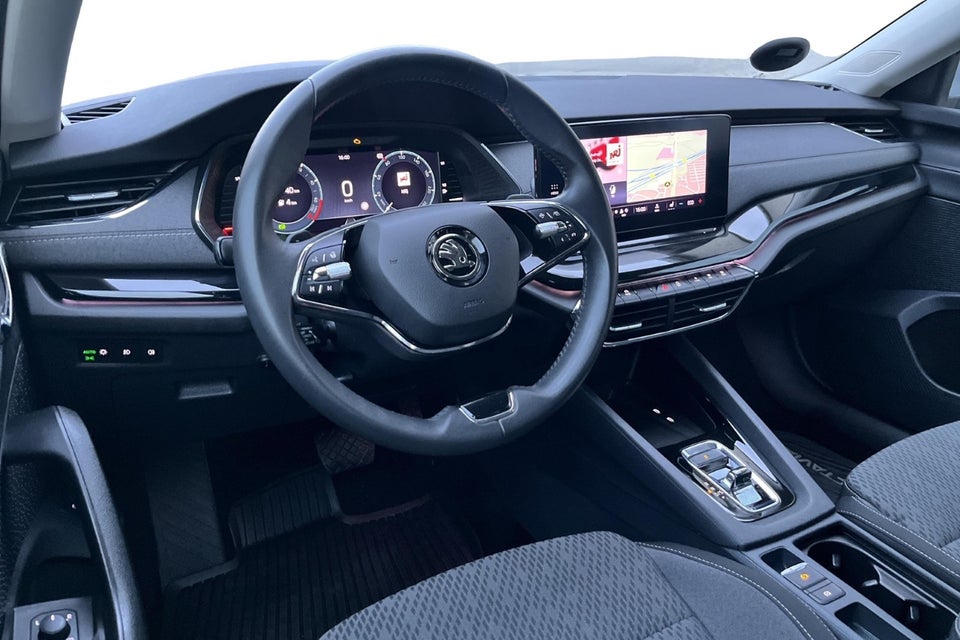 Skoda Octavia 1,4 TSi iV Plus Combi DSG 5d