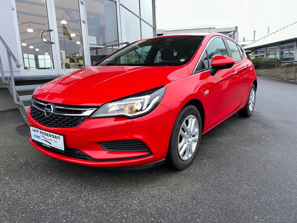 Opel Astra 1,0 T 105 Enjoy 5d