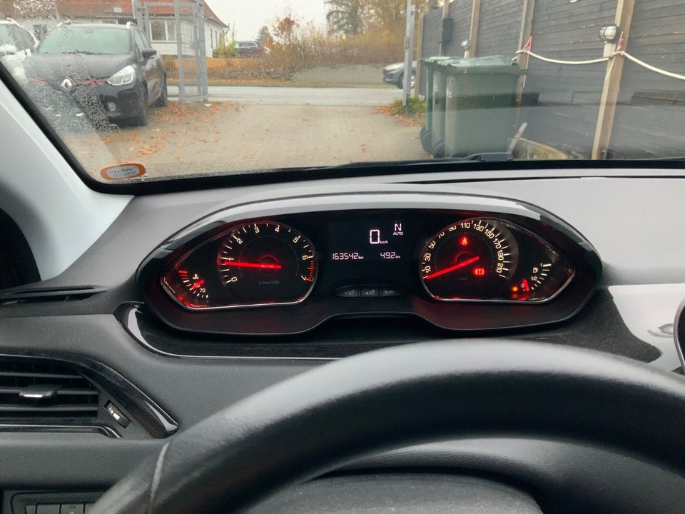 Peugeot 208 1,2 e-VTi 82 Active ESG 5d