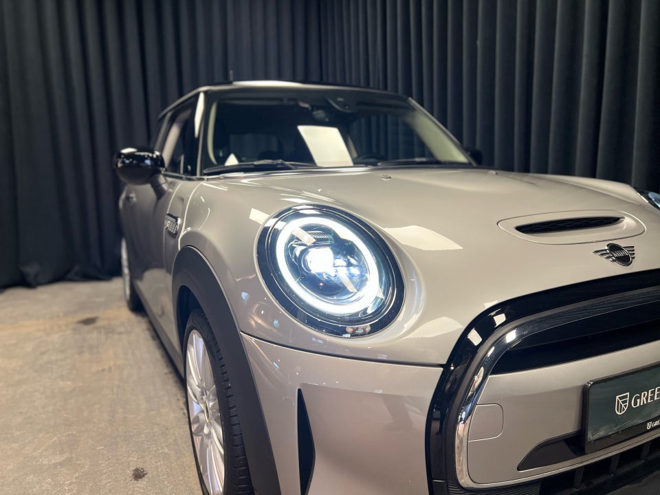 MINI Cooper SE Edition Premium Plus 3d